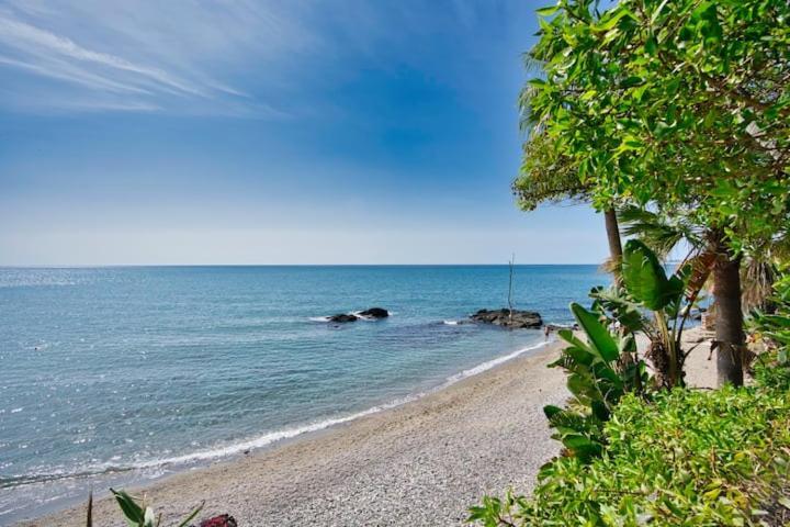 Sea Blue Apartment - Frente Al Mar Benalmádena Extérieur photo