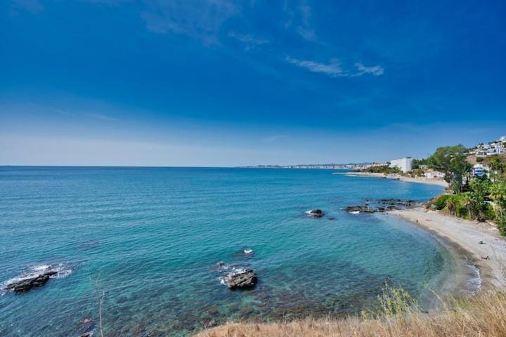 Sea Blue Apartment - Frente Al Mar Benalmádena Extérieur photo